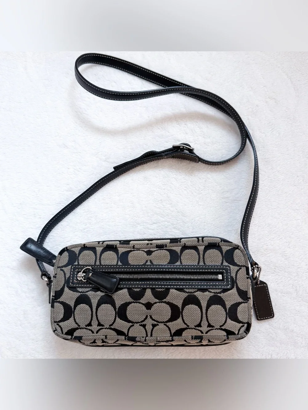 Vintage Coach Y2K Signature Canvas Crossbody Pochette Bag 6073 Black/Grey GUC